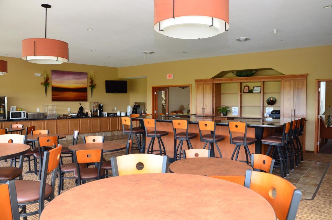 Cobblestone Inn & Suites - Newton Esterno foto