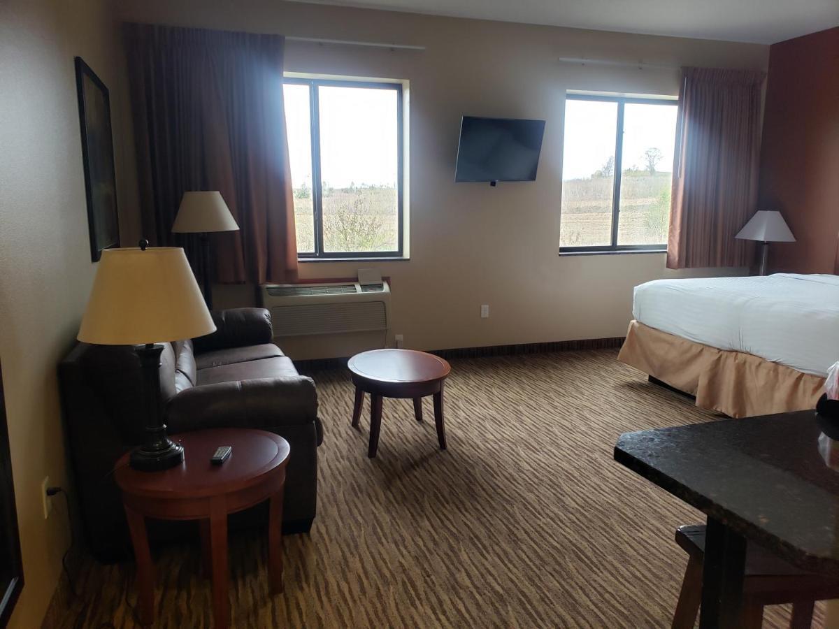 Cobblestone Inn & Suites - Newton Esterno foto